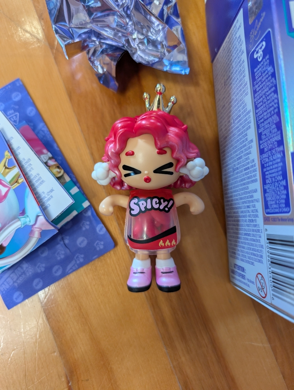 XOX Kweenie - Kneen Of Spicy Vinyl Figure